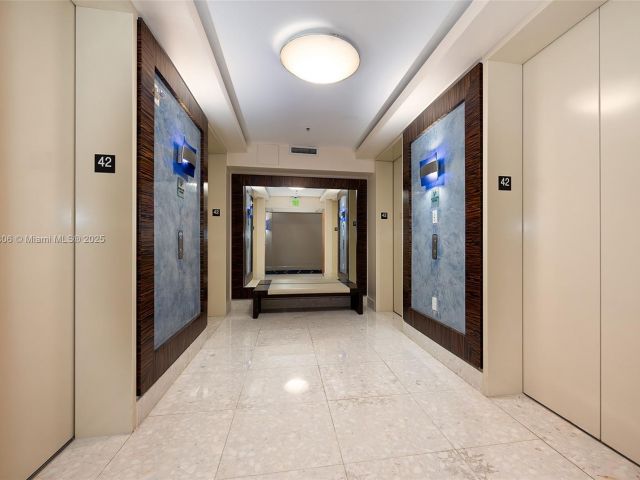 Продажа квартиры #4201 - фото 6527315