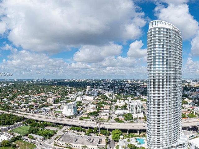 Продажа квартиры #4201 - фото 6527317