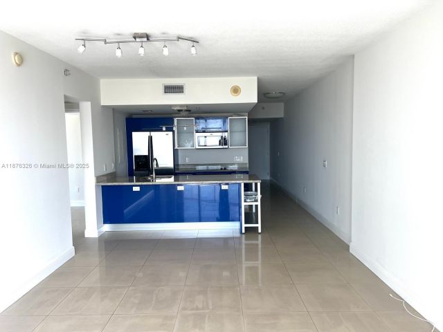 Продажа квартиры #3502 - фото 6553848