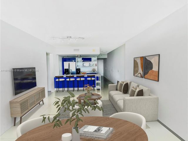 Продажа квартиры #3502 - фото 6553859