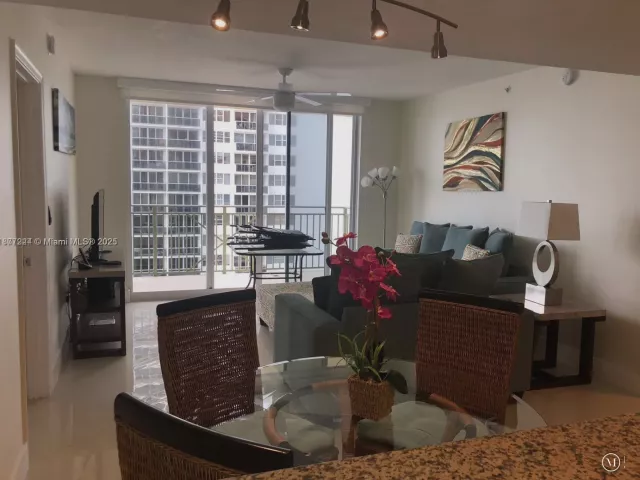 Продажа квартиры #1507 - фото 6527979