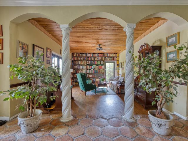 Продажа дома по адресу 270 Cordova Road - фото 6533780