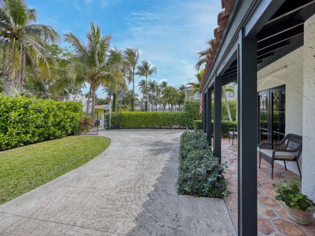 Продажа дома по адресу 270 Cordova Road - фото 6533782