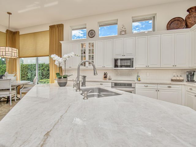 Продажа дома по адресу 7959 Villa D Este Way - фото 6595261