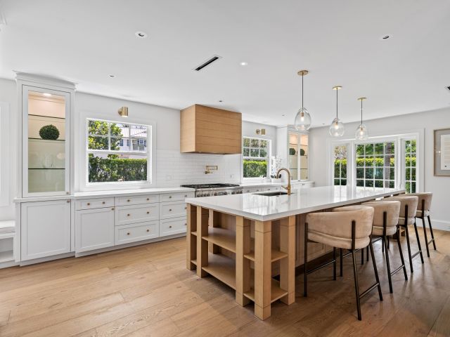 Дом в аренду по адресу 1017 Tamarind Road - фото 6532446