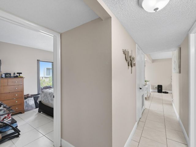 Продажа дома по адресу 5935 Albert Road - фото 6533604