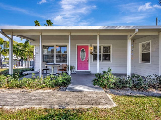 Дом в аренду по адресу 736 Rockland Drive, House - фото 6533576