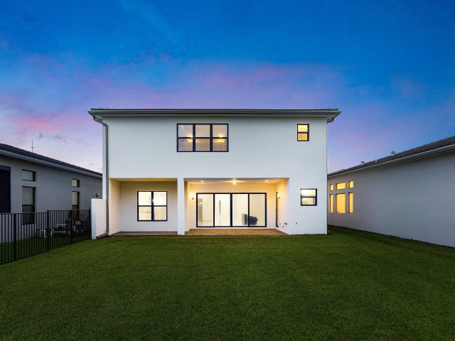 Продажа дома по адресу 8349 Royal County Down Road - фото 6539712