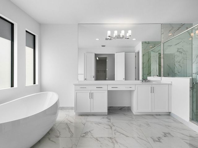 Продажа дома по адресу 8349 Royal County Down Road - фото 6539716