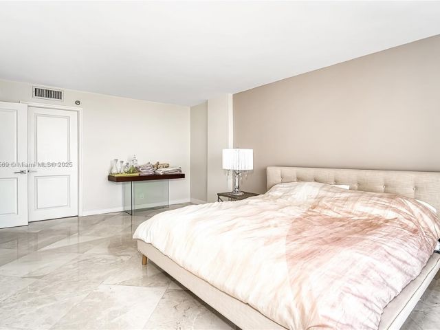 Продажа квартиры #1709 - фото 6530347