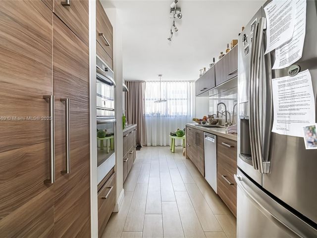 Продажа квартиры #1709 - фото 6530350