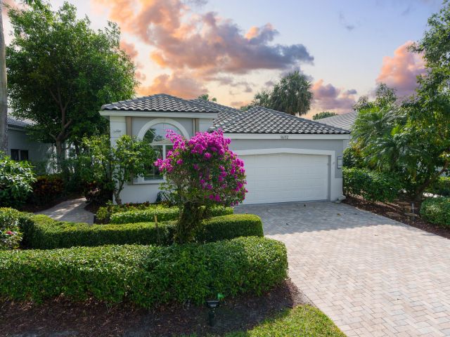 Продажа дома по адресу 16112 Villa Vizcaya Place - фото 6532532