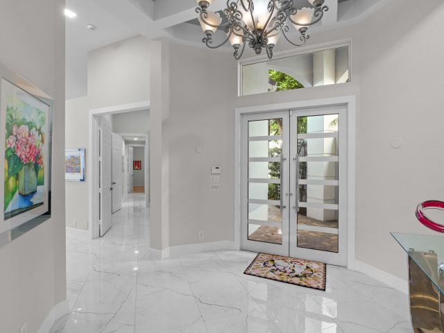 Продажа дома по адресу 16112 Villa Vizcaya Place - фото 6532534