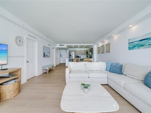 Продажа квартиры #1011 - фото 6735599