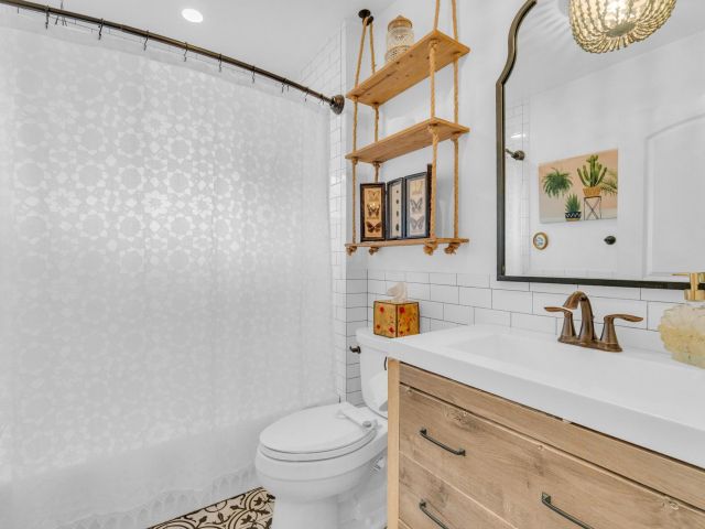 Продажа дома по адресу 22489 Swordfish Drive - фото 6691423