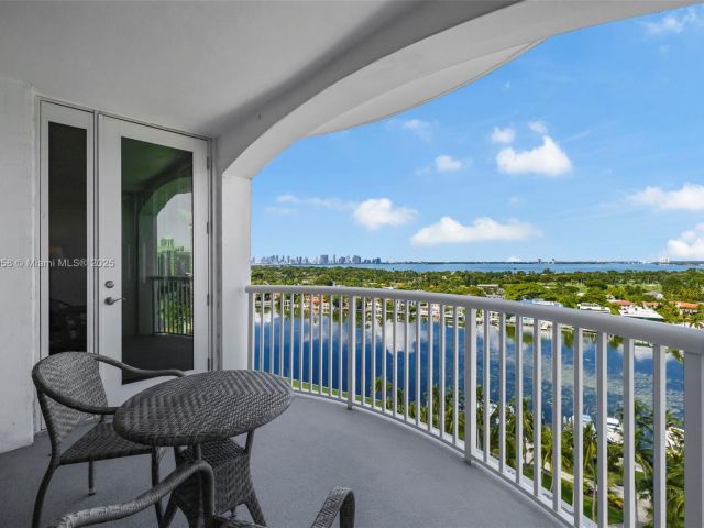 Продажа квартиры #1231 - фото 7428570