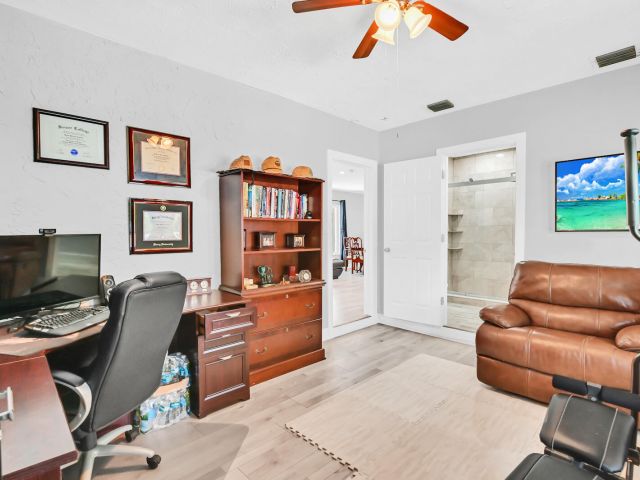 Продажа дома по адресу 504 36th Street - фото 6546013