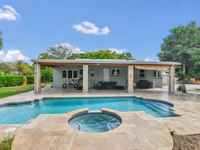 Продажа дома по адресу 504 36th Street - фото 6546023