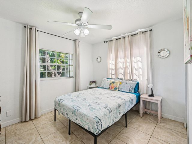 Продажа дома по адресу 423 Kern Street - фото 6533728