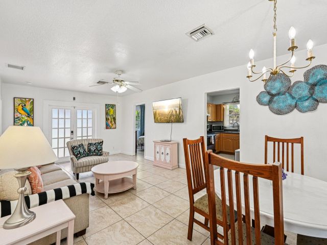 Продажа дома по адресу 423 Kern Street - фото 6533740