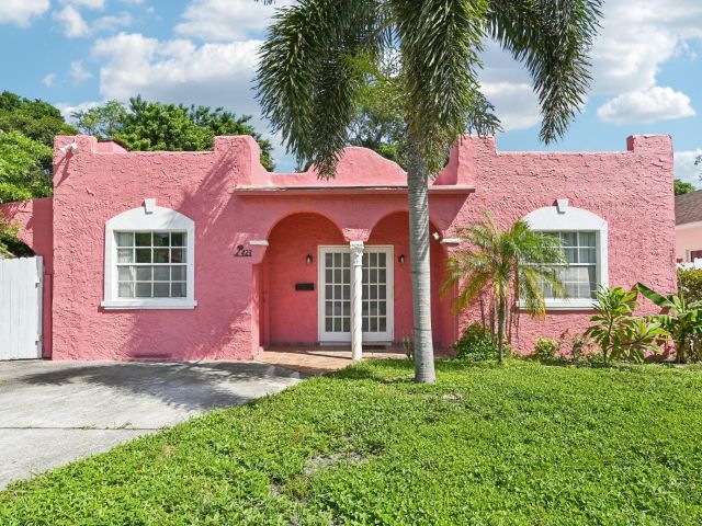 Продажа дома по адресу 423 Kern Street - фото 6533746