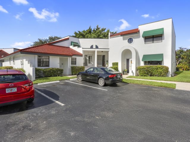 Дом в аренду по адресу 315 NW 36th Avenue - фото 6565083