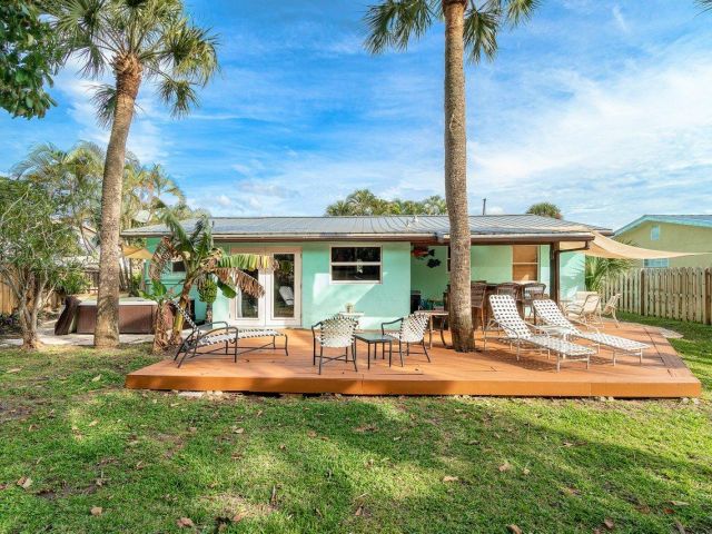 Дом в аренду по адресу 3118 Pierson Drive - фото 6595303