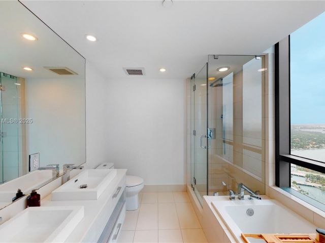 Продажа квартиры #4607 - фото 6539072