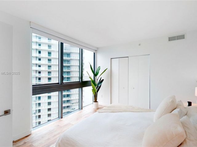 Продажа квартиры #4607 - фото 6539074