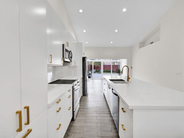 Дом в аренду по адресу 11175 Jasmine Hill Circle - фото 6534539