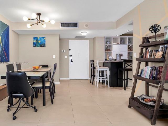 Продажа квартиры #708 - фото 7435446