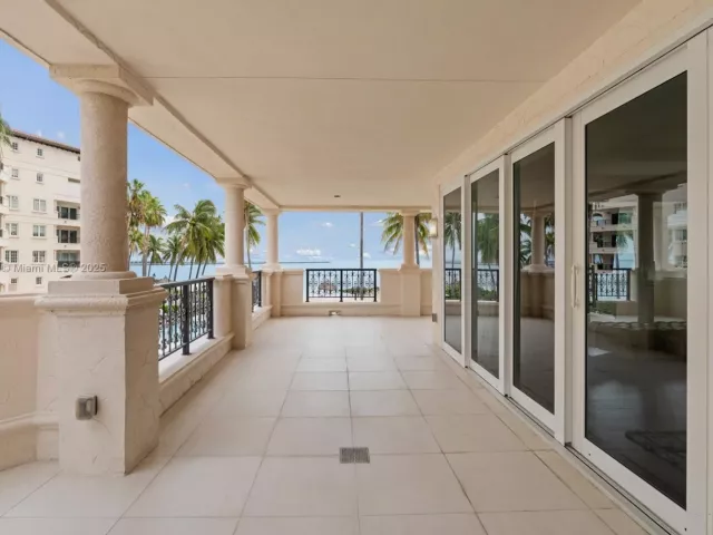 Продажа квартиры #8011 - фото 6532341