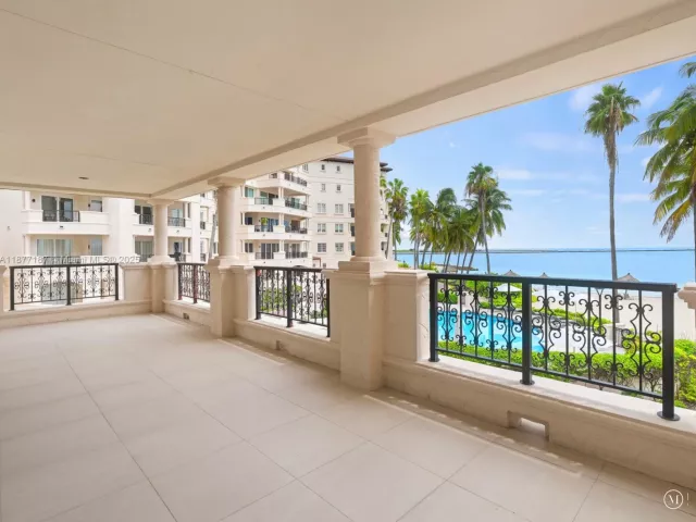 Продажа квартиры #8011 - фото 6532343