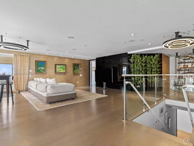 Продажа квартиры #8011 - фото 6532329