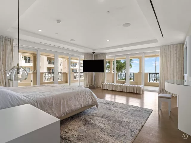 Продажа квартиры #8011 - фото 6532332