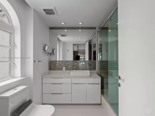 Продажа квартиры #8011 - фото 6532335