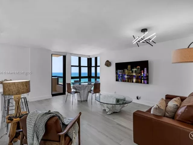 Квартира в аренду номер2200 - фото 6532000