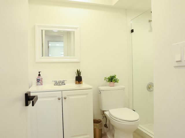 Продажа дома по адресу 1502 NW 4th Avenue - фото 6542640