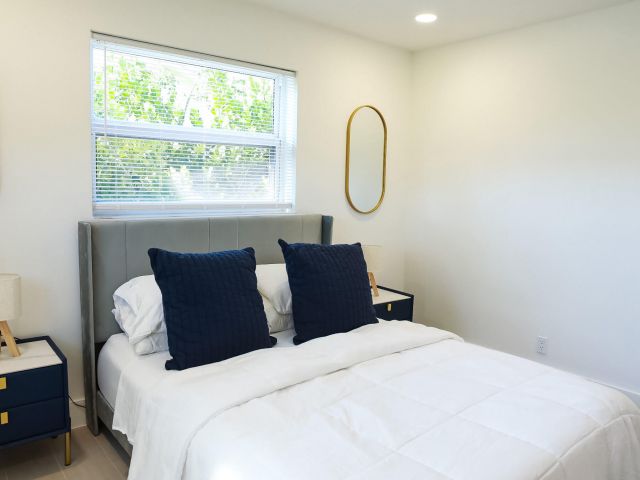 Продажа дома по адресу 1502 NW 4th Avenue - фото 6542641