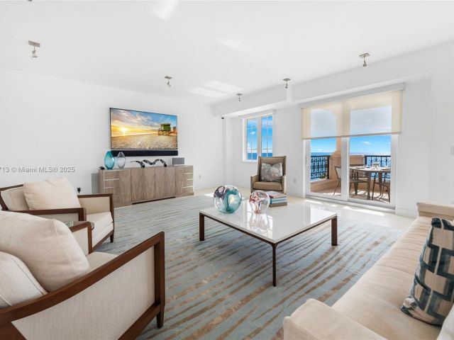 Продажа квартиры #7966 - фото 6532348