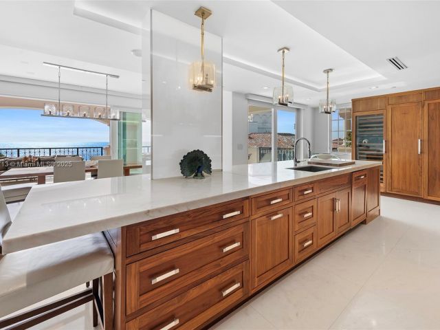 Продажа квартиры #7966 - фото 6532358