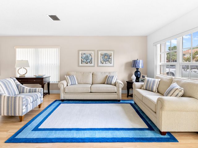 Продажа дома по адресу 10652 Buttonwood Lake Drive - фото 6537051