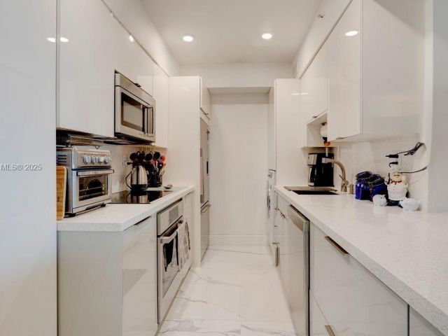 Продажа квартиры #322 - фото 6535927