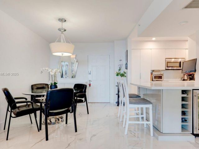 Продажа квартиры #322 - фото 6535930