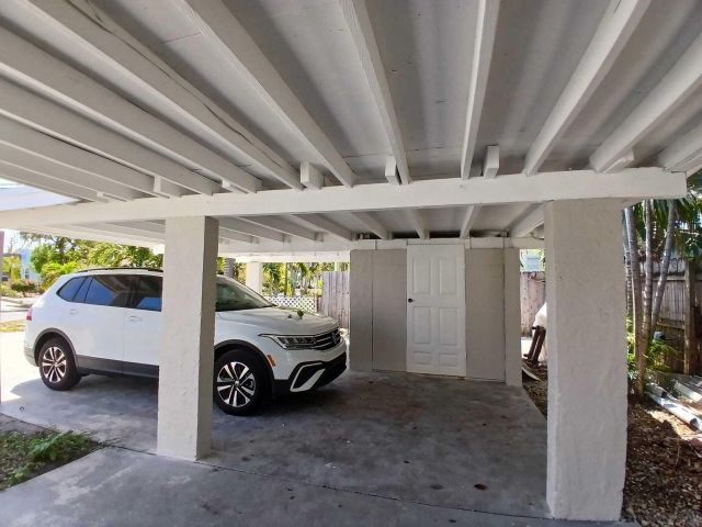 Продажа дома по адресу 5815 Garden Avenue - фото 6535784