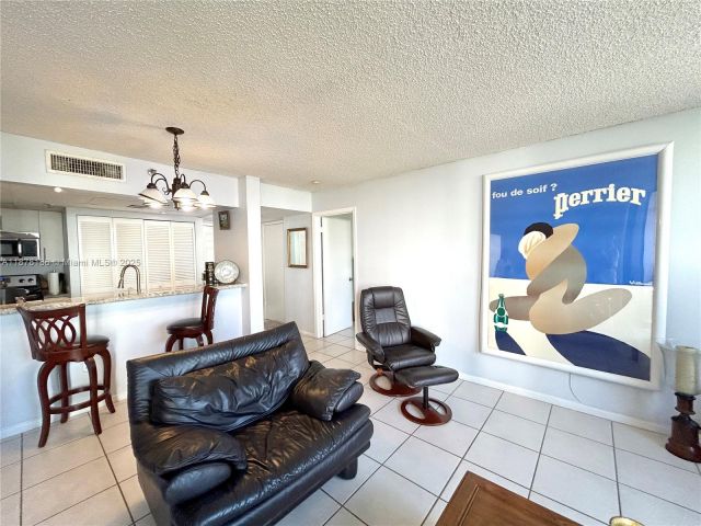 Продажа квартиры #811 - фото 6537084