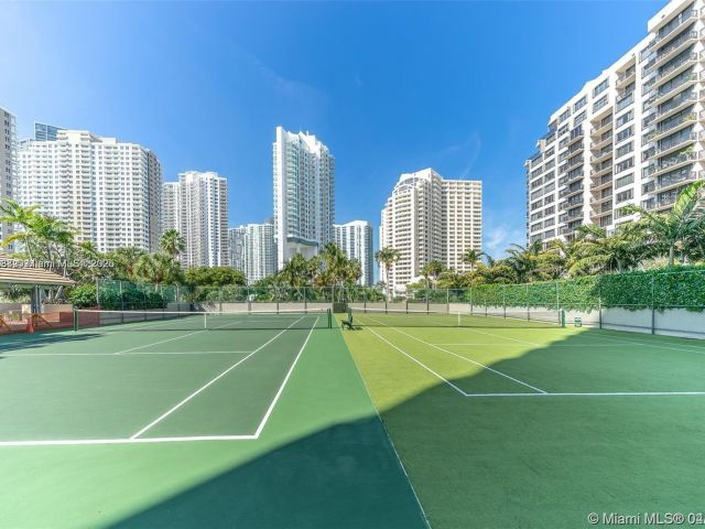 Продажа квартиры #811 - фото 6537090