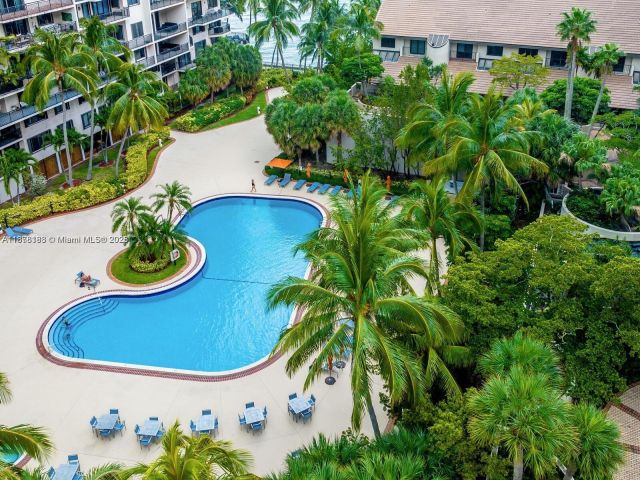 Продажа квартиры #811 - фото 6537092