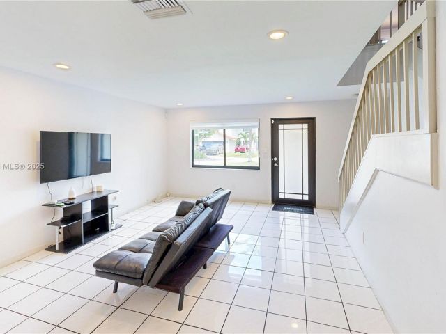 Продажа дома по адресу 15166 SW 94th Ter - фото 7531750