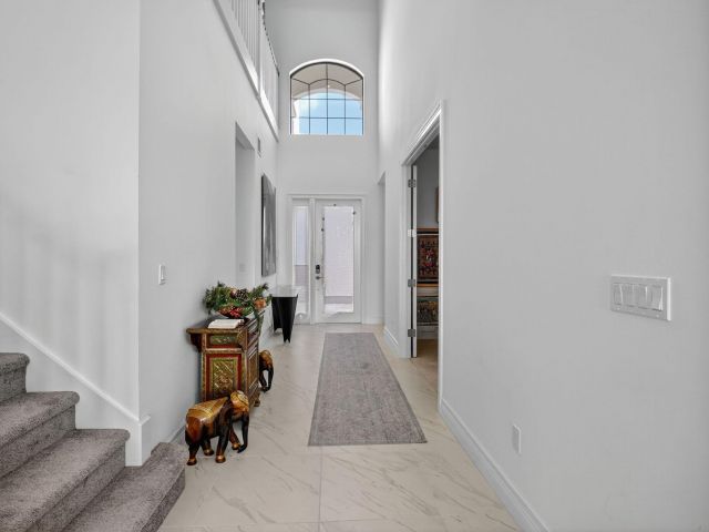 Продажа дома по адресу 16245 Cabernet Drive - фото 6627047